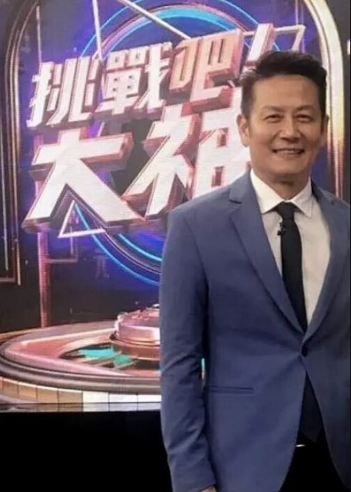 利哥探花极度诱惑身材够嫩水这么多 - AK传媒